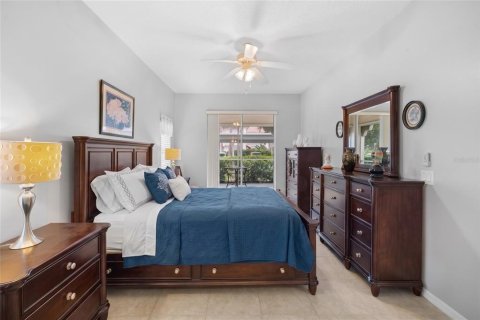 Condo in Sarasota, Florida, 2 bedrooms № 2101287 - photo 23