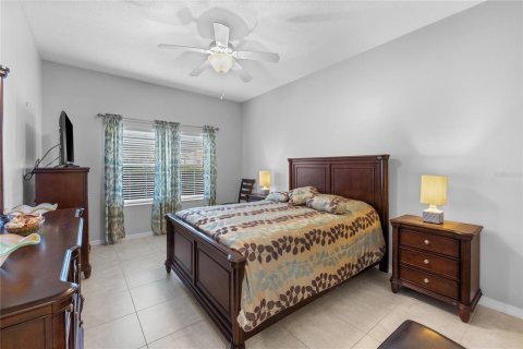 Condo in Sarasota, Florida, 2 bedrooms № 2101287 - photo 29