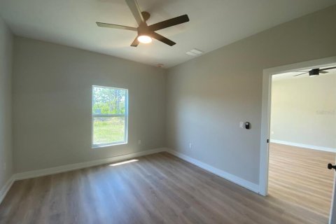 Immobilier commercial à vendre à Port Charlotte, Floride: 6 chambres, 209.03 m2 № 2205504 - photo 13