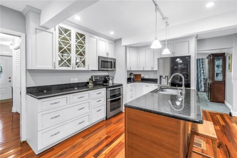 Villa ou maison à vendre à Saint Petersburg, Floride: 4 chambres, 212.93 m2 № 2123390 - photo 15