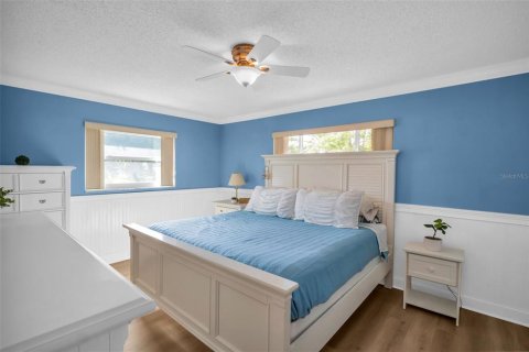 House in Palm Harbor, Florida 2 bedrooms, 123.56 sq.m. № 1653877 - photo 19