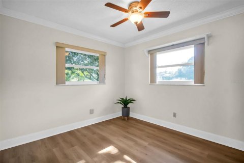 House in Palm Harbor, Florida 2 bedrooms, 123.56 sq.m. № 1653877 - photo 24