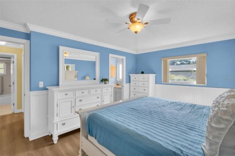 House in Palm Harbor, Florida 2 bedrooms, 123.56 sq.m. № 1653877 - photo 21