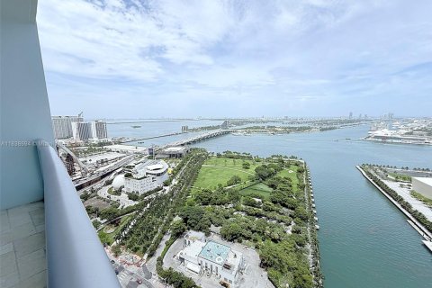 Снять в аренду кондоминиум в Майами, Флорида 1 спальня, 84.73м2, № 1958547 - фото 17