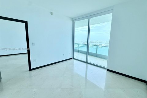 Снять в аренду кондоминиум в Майами, Флорида 1 спальня, 84.73м2, № 1958547 - фото 20