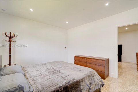 Apartment in Miami, Florida 3 bedrooms, 83.61 sq.m. № 2152550 - photo 12