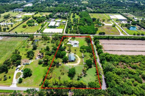 Casa en venta en Loxahatchee Groves, Florida, 5 dormitorios, 335.19 m2 № 2301388 - foto 3