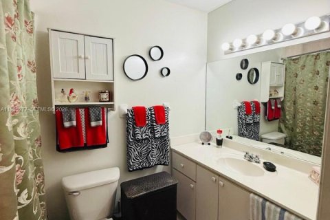 Casa en venta en Doral, Florida, 3 dormitorios, 119.84 m2 № 1993399 - foto 18