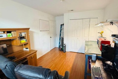 Casa en venta en Doral, Florida, 3 dormitorios, 119.84 m2 № 1993399 - foto 15