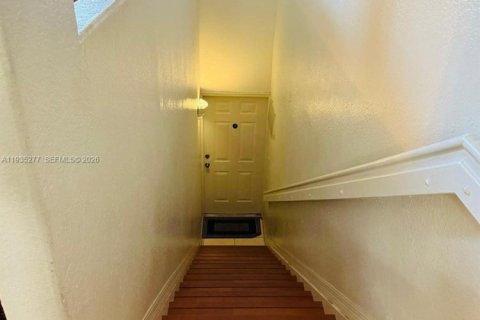 Casa en venta en Doral, Florida, 3 dormitorios, 119.84 m2 № 1993399 - foto 4