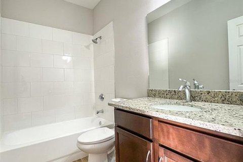 Townhouse in Bradenton, Florida 3 bedrooms, 119.1 sq.m. № 1732992 - photo 25