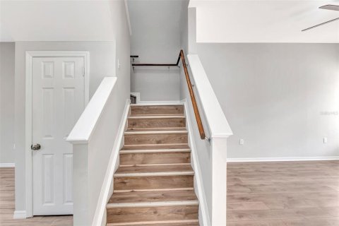 Townhouse in Bradenton, Florida 3 bedrooms, 119.1 sq.m. № 1732992 - photo 8