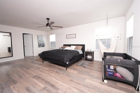 Casa en alquiler en Kissimmee, Florida, 4 dormitorios, 260.87 m2 № 1846740 - foto 22