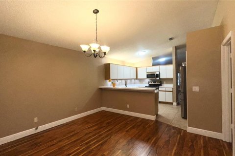 Villa ou maison à louer à Orlando, Floride: 3 chambres, 136.85 m2 № 2388688 - photo 15