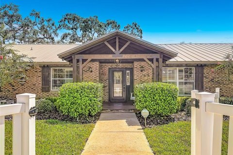 Villa ou maison à vendre à Orlando, Floride: 3 chambres, 214.14 m2 № 2140525 - photo 2