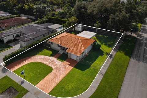 Land in Miami, Florida № 1956868 - photo 4