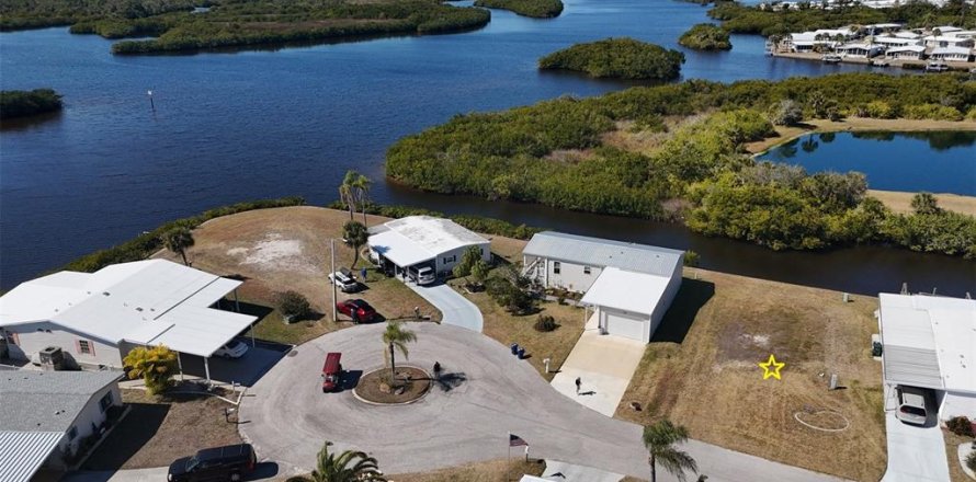 Terreno en North Port, Florida № 2231971