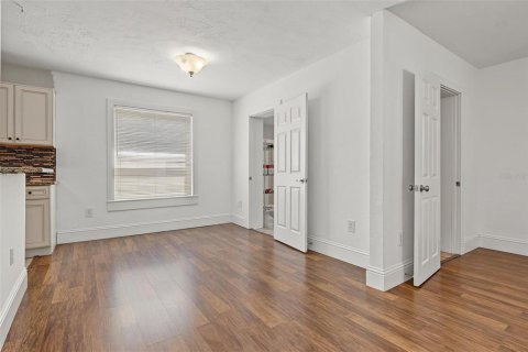 Villa ou maison à vendre à Saint Petersburg, Floride: 3 chambres, 101.08 m2 № 2389212 - photo 21