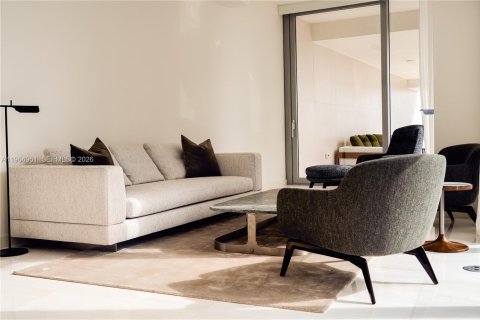 Condominio en alquiler en Miami, Florida, 2 dormitorios, 146.97 m2 № 2026451 - foto 9