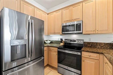 Condo in Palm Coast, Florida, 3 bedrooms  № 1908260 - photo 21