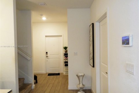 Купить таунхаус в Хомстед, Флорида 4 спальни, 127.65м2, № 1957009 - фото 6