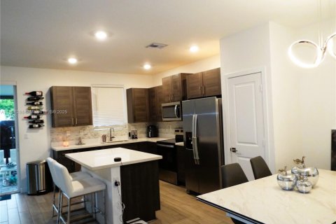 Купить таунхаус в Хомстед, Флорида 4 спальни, 127.65м2, № 1957009 - фото 9