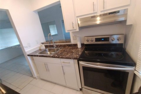 Apartamento en alquiler en Hollywood, Florida, 1 dormitorio, 53.51 m2 № 2026370 - foto 7