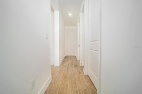 Casa en venta en Port Charlotte, Florida, 4 dormitorios, 167.22 m2 № 1629556 - foto 9