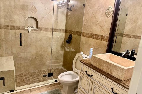 House in Winter Garden, Florida 6 bedrooms, 690.08 sq.m. № 1803072 - photo 16