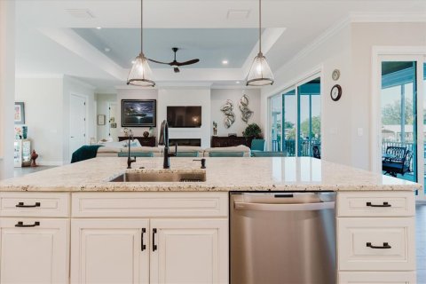 Villa ou maison à vendre à Tarpon Springs, Floride: 3 chambres, 224.54 m2 № 1755220 - photo 24