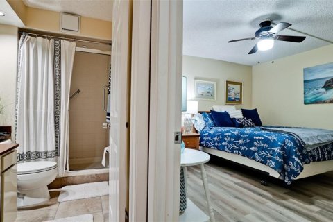 Condominio en venta en Holmes Beach, Florida, 2 dormitorios, 104.14 m2 № 1910619 - foto 26
