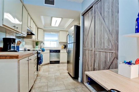 Condominio en venta en Holmes Beach, Florida, 2 dormitorios, 104.14 m2 № 1910619 - foto 19