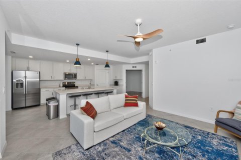 Condo in Venice, Florida, 2 bedrooms in WELLEN PARK № 2211769 - photo 7
