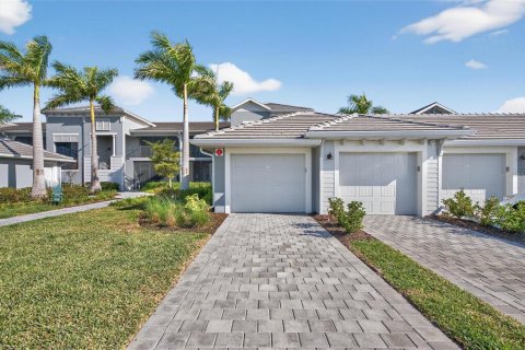 Condo in Venice, Florida, 2 bedrooms in WELLEN PARK № 2211769