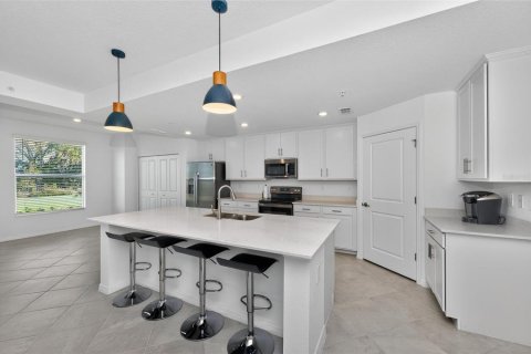 Condo in Venice, Florida, 2 bedrooms in WELLEN PARK № 2211769 - photo 12