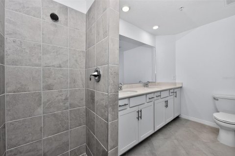 Condo in Venice, Florida, 2 bedrooms in WELLEN PARK № 2211769 - photo 29
