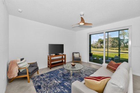 Condo in Venice, Florida, 2 bedrooms in WELLEN PARK № 2211769 - photo 4