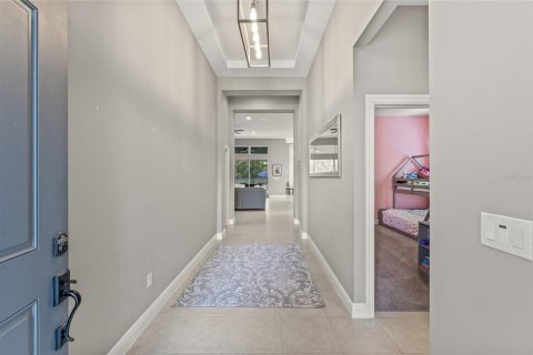 House in Apollo Beach, Florida 4 bedrooms, 236.9 sq.m. № 1787938 - photo 8