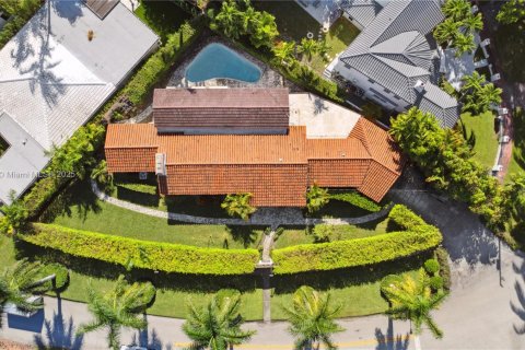 Villa ou maison à vendre à Miami Beach, Floride: 4 chambres, 324.69 m2 № 1893201 - photo 23