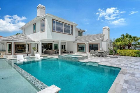 House in Sarasota, Florida 4 bedrooms, 424.01 sq.m. № 2094244 - photo 28