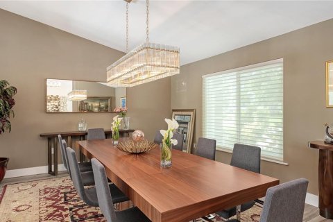 House in Sarasota, Florida 4 bedrooms, 424.01 sq.m. № 2094244 - photo 8