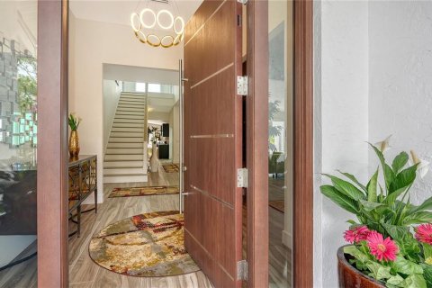 House in Sarasota, Florida 4 bedrooms, 424.01 sq.m. № 2094244 - photo 5