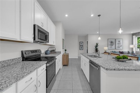 House in West Melbourne, Florida 4 bedrooms, 170.85 sq.m. № 1868867 - photo 9