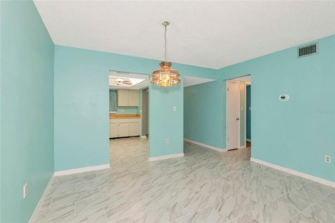 Condominio en venta en Bradenton, Florida, 2 dormitorios, 106.28 m2 № 1771023 - foto 10