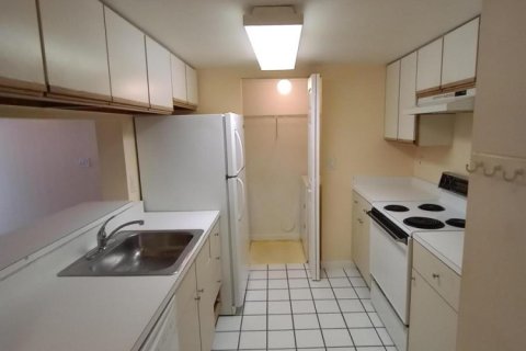 Condominio en alquiler en Coral Springs, Florida, 1 dormitorio, 65.03 m2 № 2083824 - foto 7