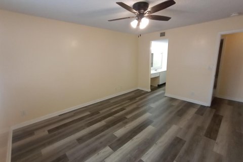 Condominio en alquiler en Coral Springs, Florida, 1 dormitorio, 65.03 m2 № 2083824 - foto 11