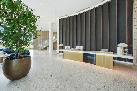 Condominio en venta en Tampa, Florida, 2 dormitorios, 217.76 m2 № 2142375 - foto 8