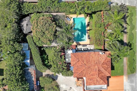 Casa en venta en Lake Park, Florida, 4 dormitorios, 299.89 m2 № 1077142 - foto 1