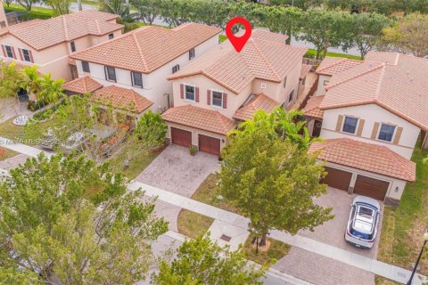 House in Homestead, Florida 5 bedrooms, 271.65 sq.m. № 1652853 - photo 23
