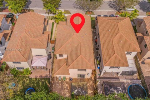House in Homestead, Florida 5 bedrooms, 271.65 sq.m. № 1652853 - photo 26